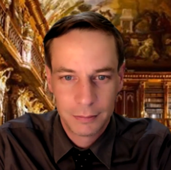 Mr Robert